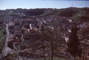 Buccheri avec le Monte Lauro.